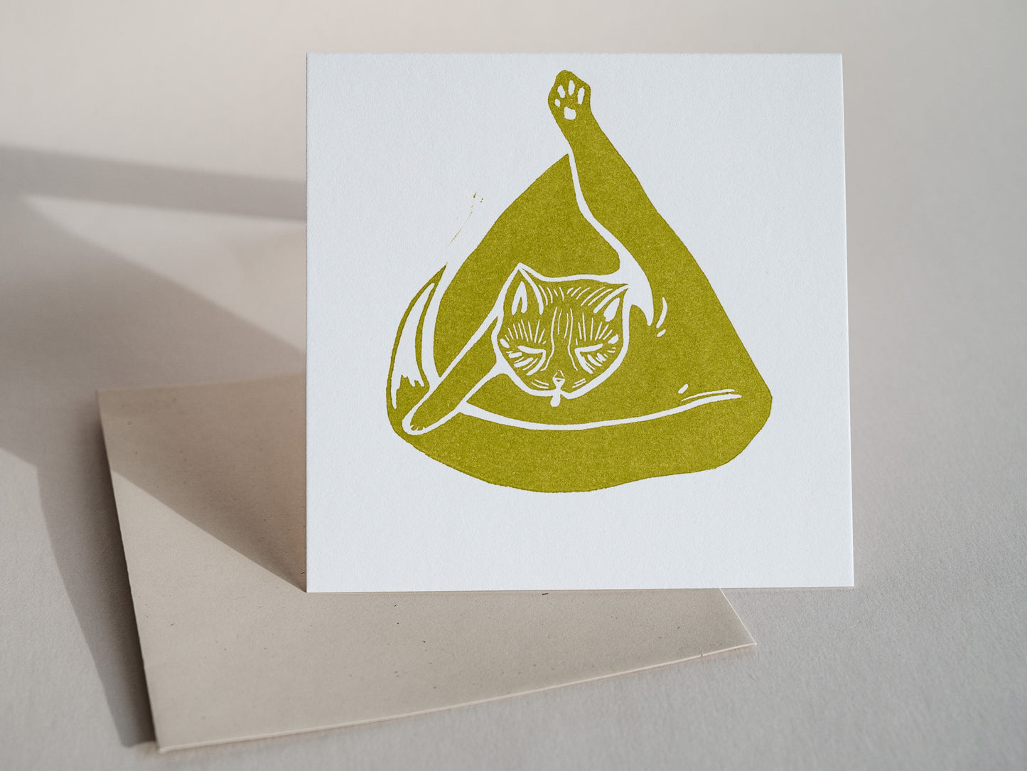 Yoga Cat - Triangle